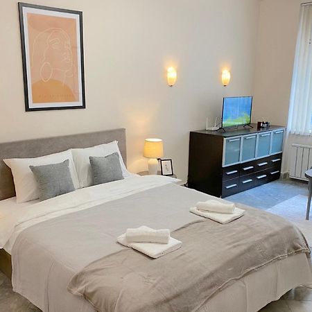 Top City Centre 1Br Apartment For 4 Guests & Fast Wifi Sofia Exteriör bild