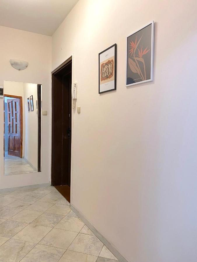Top City Centre 1Br Apartment For 4 Guests & Fast Wifi Sofia Exteriör bild