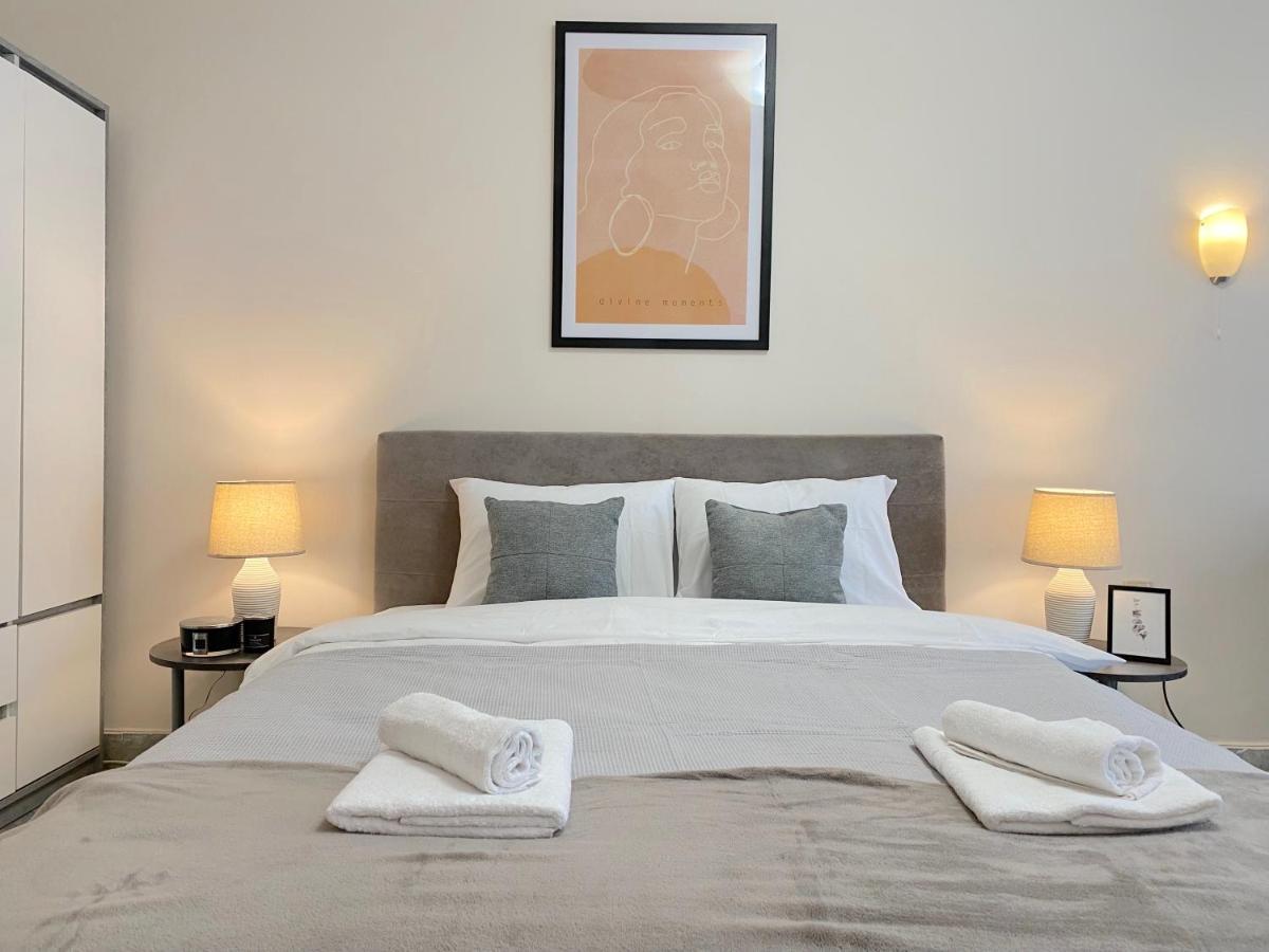 Top City Centre 1Br Apartment For 4 Guests & Fast Wifi Sofia Exteriör bild