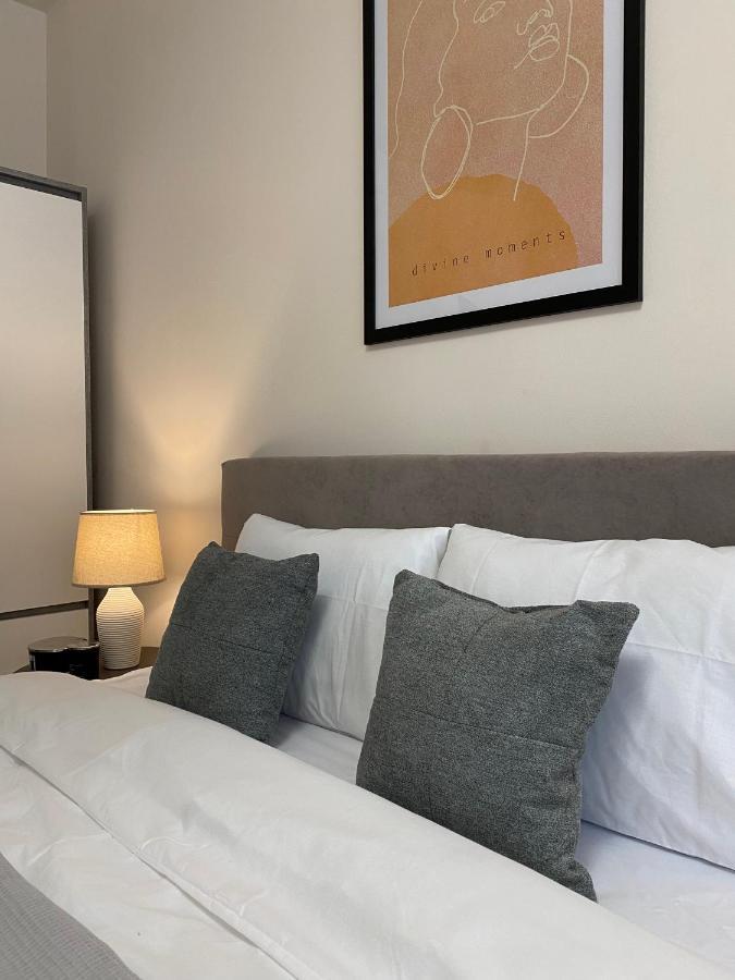 Top City Centre 1Br Apartment For 4 Guests & Fast Wifi Sofia Exteriör bild